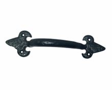 Black forged handle 204